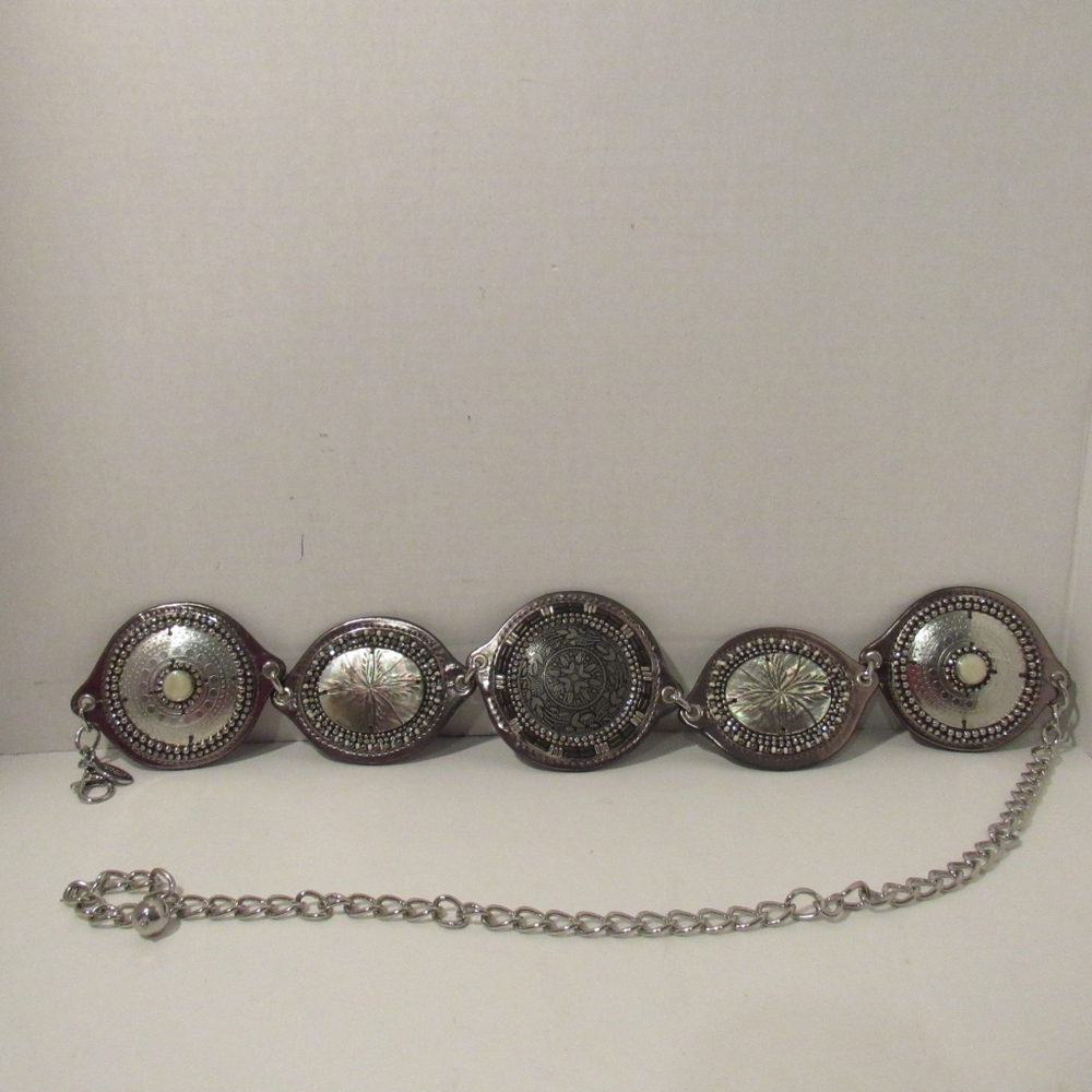 Chico's Women Ornate Metallic 5 Medallions Concho Chain Belt, L 40", One Size